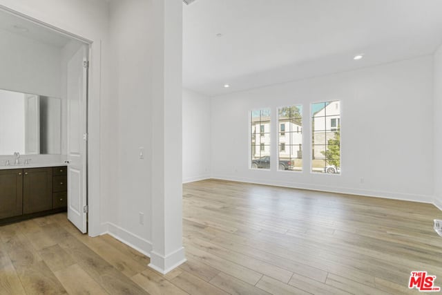 20534 Edgewood Court, Chatsworth, CA 91311 — photo 23 of 54