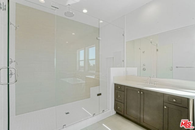 20534 Edgewood Court, Chatsworth, CA 91311 — photo 45 of 54