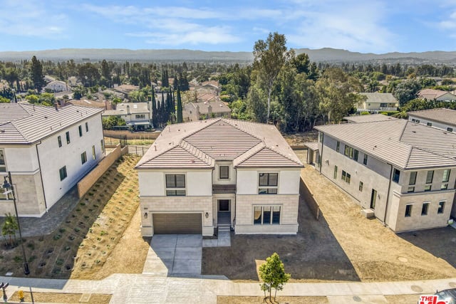 20534 Edgewood Court, Chatsworth, CA 91311 — photo 5 of 54