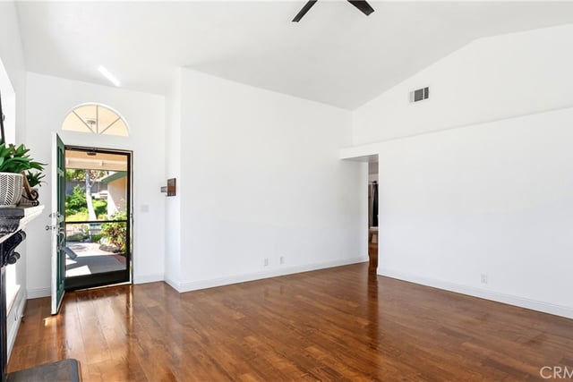 28924 Raintree Lane, Saugus, CA 91390 — photo 13 of 49