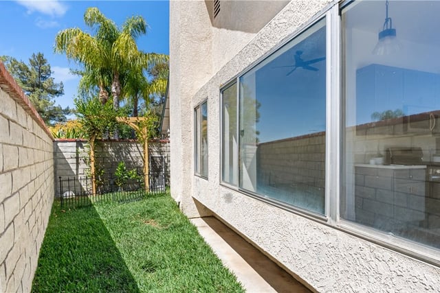 28924 Raintree Lane, Saugus, CA 91390 — photo 34 of 49