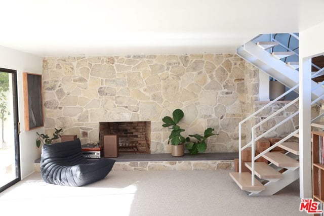 1071 Tellem Drive, Pacific Palisades, CA 90272 — photo 10 of 67