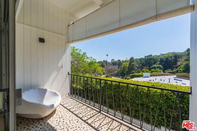 1071 Tellem Drive, Pacific Palisades, CA 90272 — photo 37 of 67