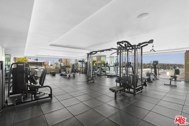 9200 Wilshire Boulevard 504E, Beverly Hills, CA 90212 — photo 18 of 18