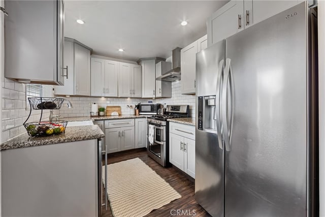 2335 Carfax Avenue, Long Beach, CA 90815 — photo 15 of 50
