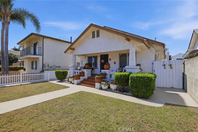 549 W 12th Street, San Pedro, CA 90731 — photo 17 of 35