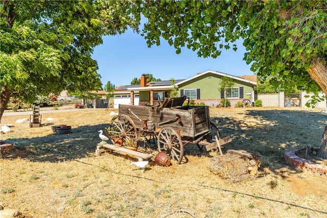 32924 Acklins, Acton, CA 93510 — photo 4 of 60