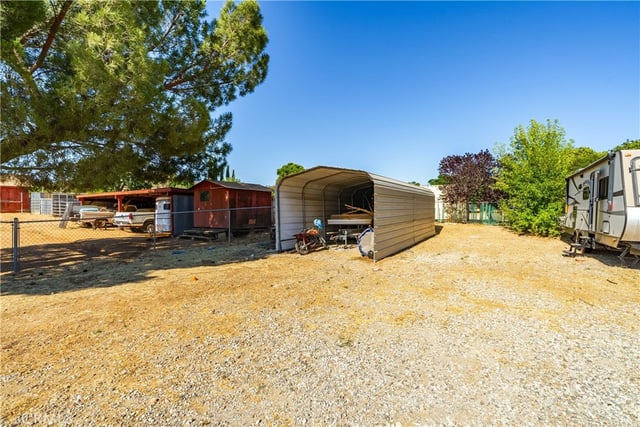 32924 Acklins, Acton, CA 93510 — photo 48 of 60