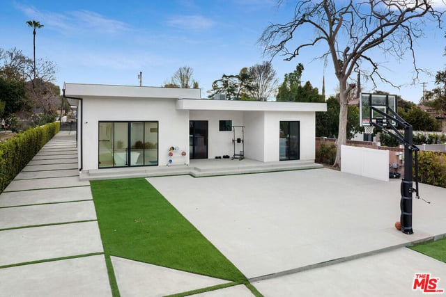 22931 Dolorosa Street, Woodland Hills, CA 91367 — photo 28 of 36