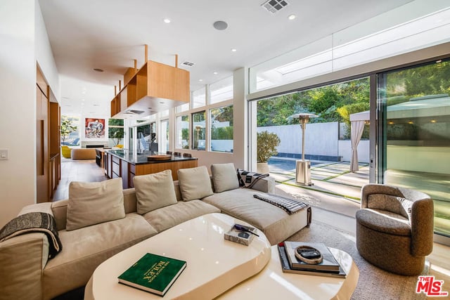 2241 Bowmont Drive, Beverly Hills, CA 90210 — photo 18 of 45