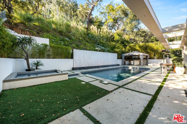 2241 Bowmont Drive, Beverly Hills, CA 90210 — photo 23 of 45