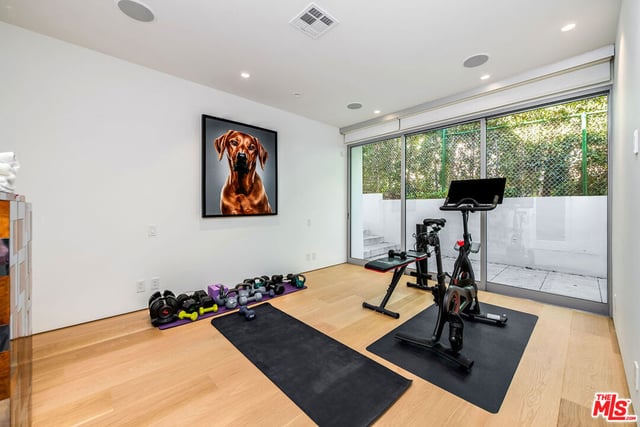 2241 Bowmont Drive, Beverly Hills, CA 90210 — photo 35 of 45
