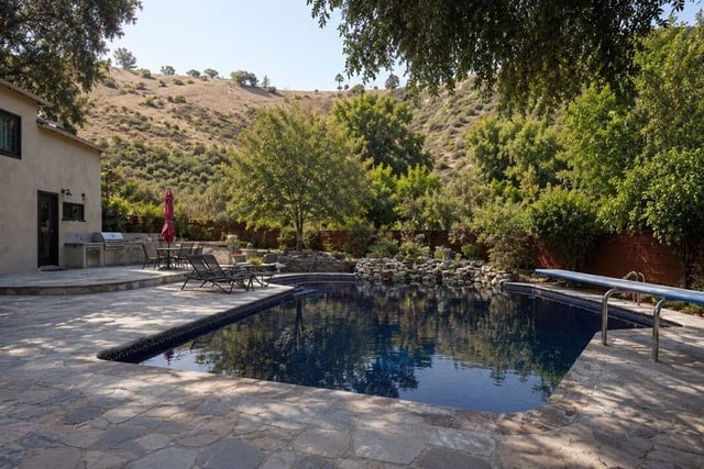2451 Nichols Canyon Road, Los Angeles, CA 90046 — photo 7 of 24