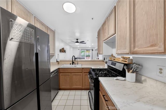1775 Ohio Avenue 106, Long Beach, CA 90804 — photo 11 of 36