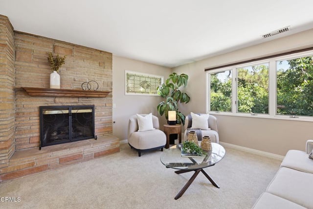 379 Foothill Drive, Fillmore, CA 93015 — photo 4 of 66