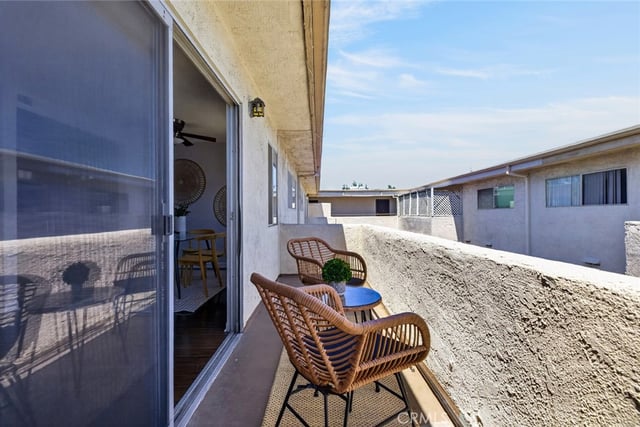 5412 Lindley Avenue 322, Encino, CA 91316 — photo 28 of 51