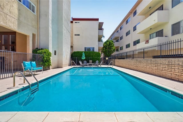 5412 Lindley Avenue 322, Encino, CA 91316 — photo 30 of 51