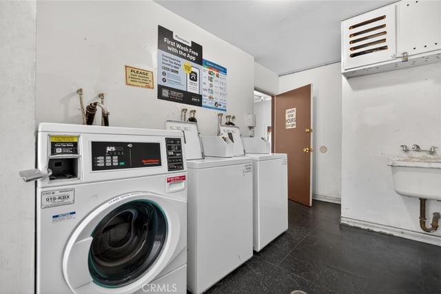 5412 Lindley Avenue 322, Encino, CA 91316 — photo 35 of 51