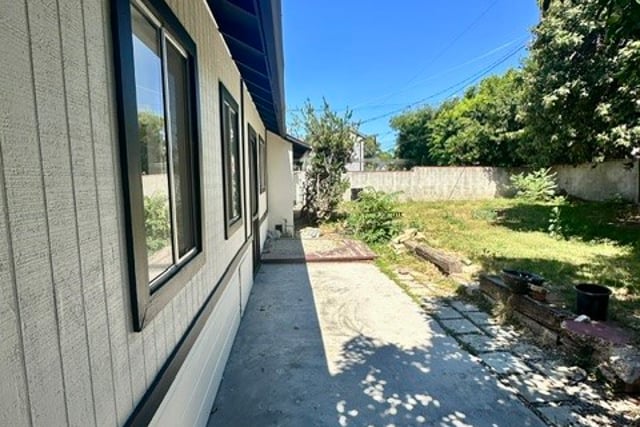 17431 Valerio, Van Nuys, CA 91406 — photo 23 of 26