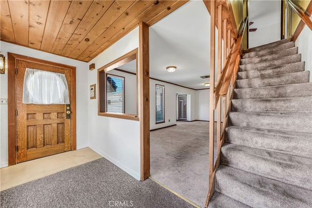 11139 Cohasset, Sun Valley, CA 91352 — photo 4 of 33