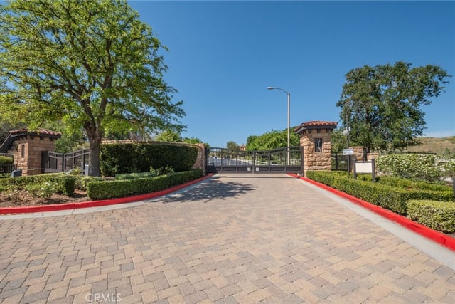 28802 Silversmith, Valencia, CA 91354 — photo 34 of 34