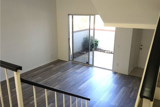 10030 Owensmouth 24, Chatsworth, CA 91311 — photo 7 of 34