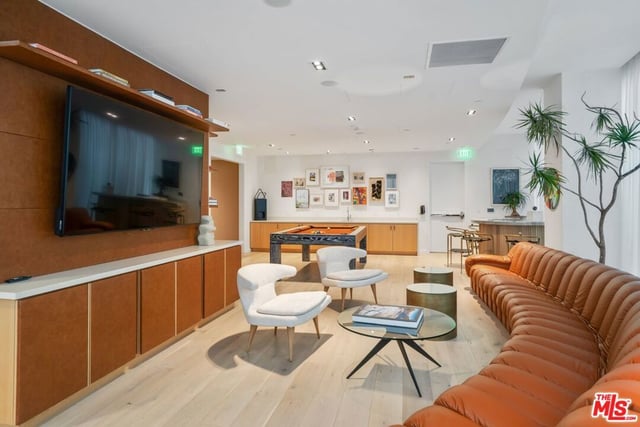 9000 W 3rd Street 106, Los Angeles, CA 90048 — photo 12 of 15