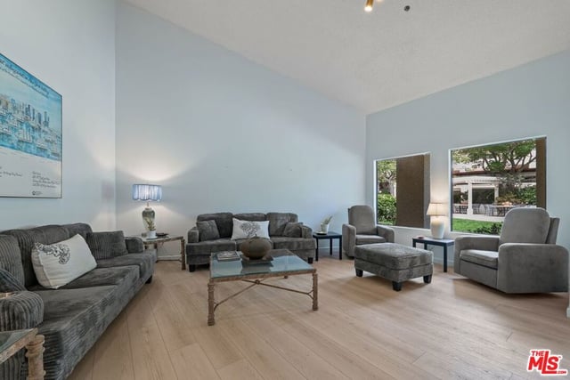 501 Palisades Drive 207, Pacific Palisades, CA 90272 — photo 9 of 24