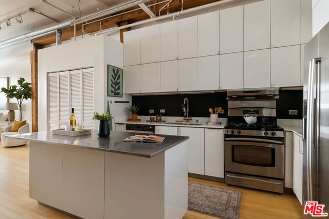 500 Molino Street 207, Los Angeles, CA 90013 — photo 9 of 20
