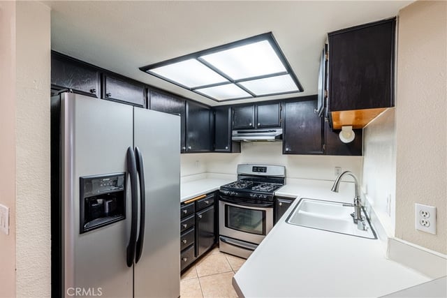 14610 Erwin 212, Van Nuys, CA 91411 — photo 5 of 13