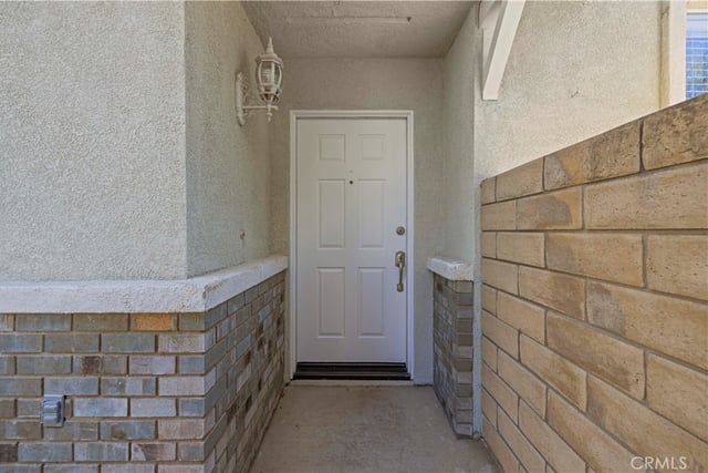 28469 Meadowlark Court, Valencia, CA 91354 — photo 3 of 28