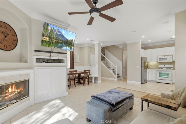 28469 Meadowlark Court, Valencia, CA 91354 — photo 8 of 28