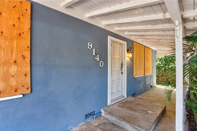 9140 Noble Avenue, North Hills, CA 91343 — photo 3 of 55