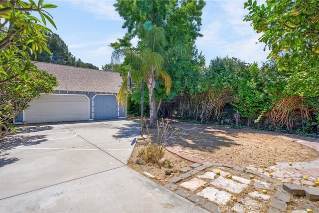 9140 Noble Avenue, North Hills, CA 91343 — photo 47 of 55