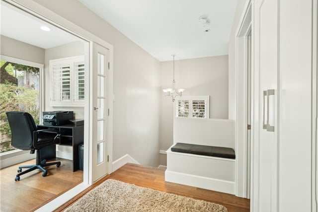 1118 N Beverly Glen Boulevard, Los Angeles, CA 90077 — photo 17 of 34