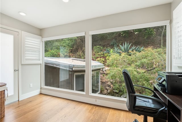 1118 N Beverly Glen Boulevard, Los Angeles, CA 90077 — photo 19 of 34