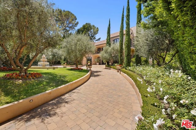 9541 Sunset Boulevard, Beverly Hills, CA 90210 — photo 22 of 43