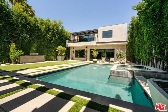 537 N Alta Vista Boulevard, Los Angeles, CA 90036 — photo 26 of 29