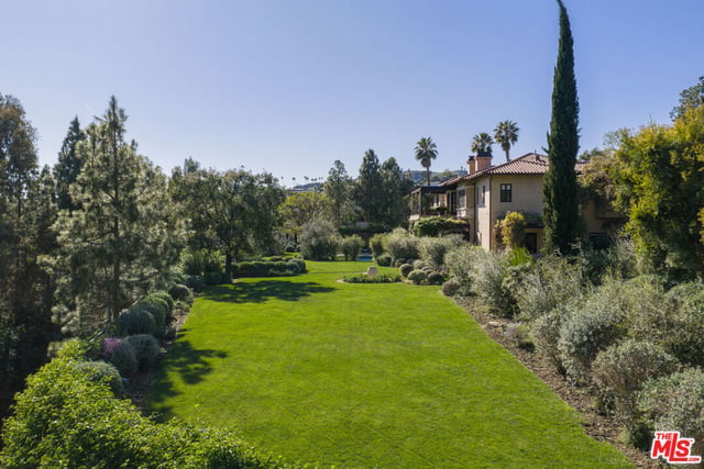 13058 Rivers Road, Los Angeles, CA 90049 — photo 3 of 16
