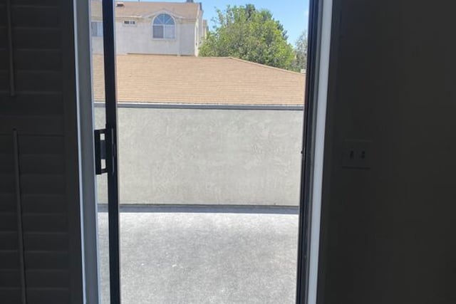 14621 S Berendo Avenue 7, Gardena, CA 90247 — photo 17 of 39
