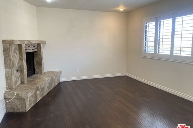 14621 S Berendo Avenue 7, Gardena, CA 90247 — photo 9 of 39