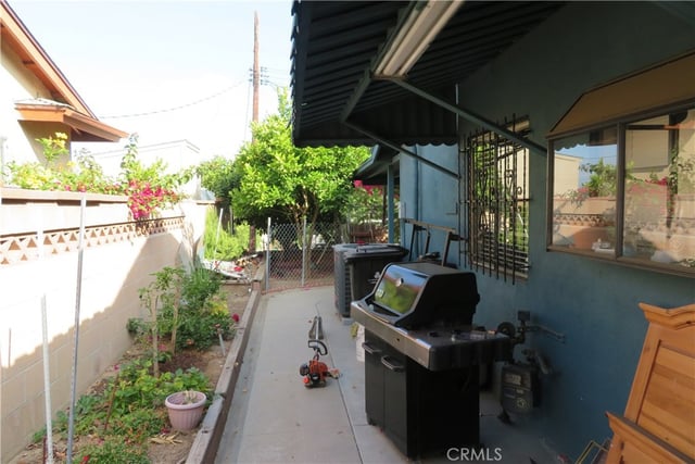 11666 Remington, Sylmar, CA 91342 — photo 39 of 61