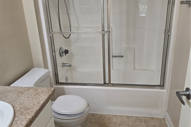 5520 Owensmouth Avenue 313, Woodland Hills, CA 91367 — photo 13 of 40