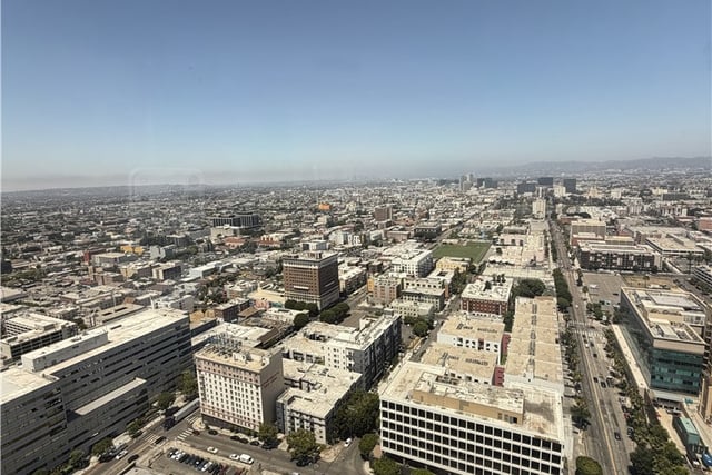 1100 Wilshire 2901, Los Angeles, CA 90017 — photo 14 of 41