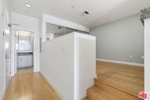 3810 Wilshire Boulevard 1609, Los Angeles, CA 90010 — photo 14 of 29