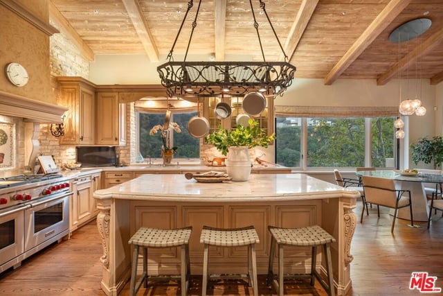 13341 Mulholland Drive, Beverly Hills, CA 90210 — photo 8 of 17