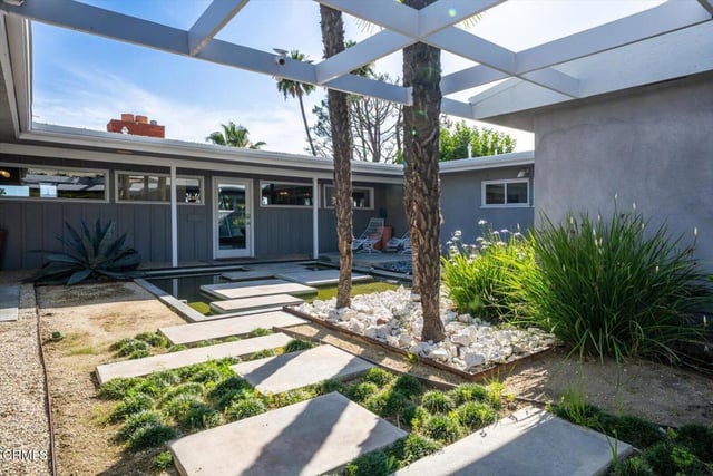 1900 Ransom Road, Glendale, CA 91201 — photo 7 of 64