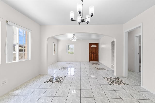 2515 Mayberry Street, Los Angeles, CA 90026 — photo 4 of 21
