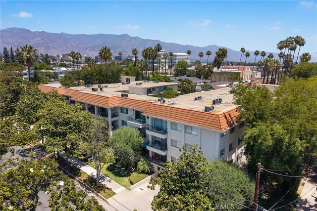 420 S Madison 213, Pasadena, CA 91101 — photo 39 of 49