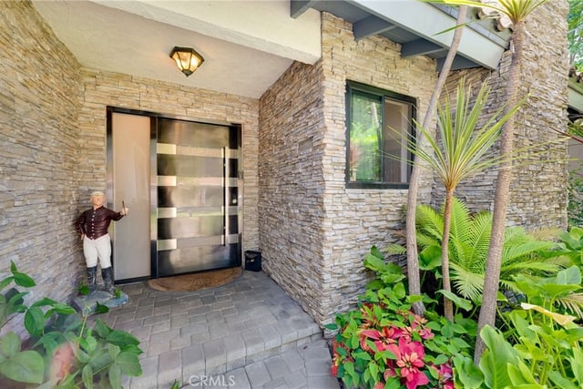 157 Madeline Drive, Monrovia, CA 91016 — photo 3 of 30